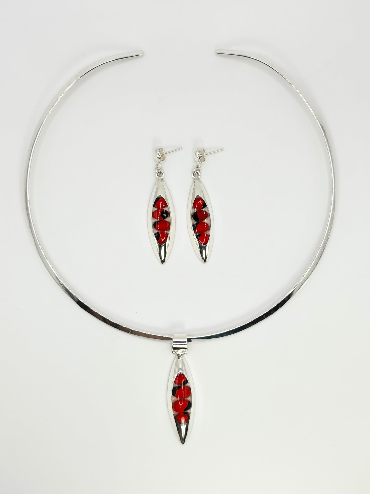 THE FLAME LILY SET